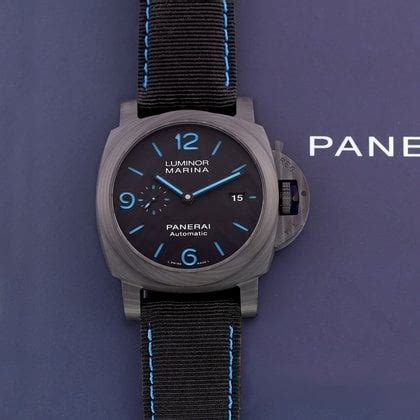 Panerai Luminor Marina Carbotech PAM 02661 .